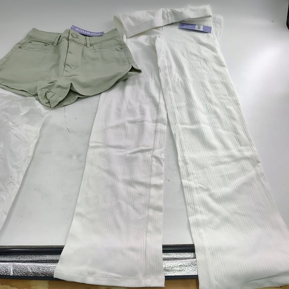 Florence by Mills Women's Shorts and Cozy Crush Easy Pant Size S (2pc)-P#230@CMK